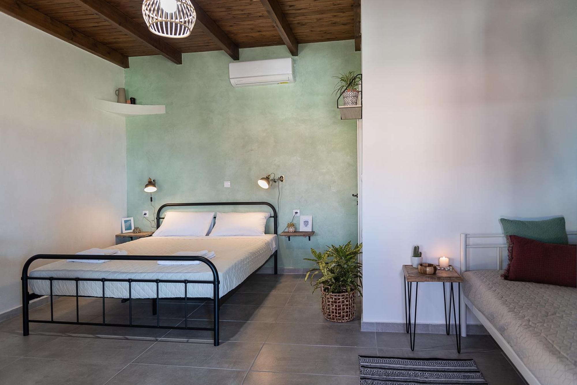La Siesta Apartment Marathi  Room photo
